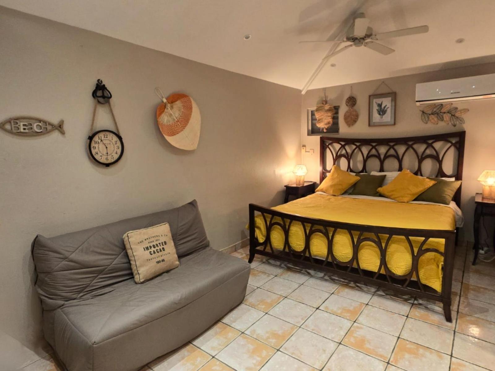 Les Balcons D'Oyster Pond Hotel Quarter of Orleans Екстериор снимка